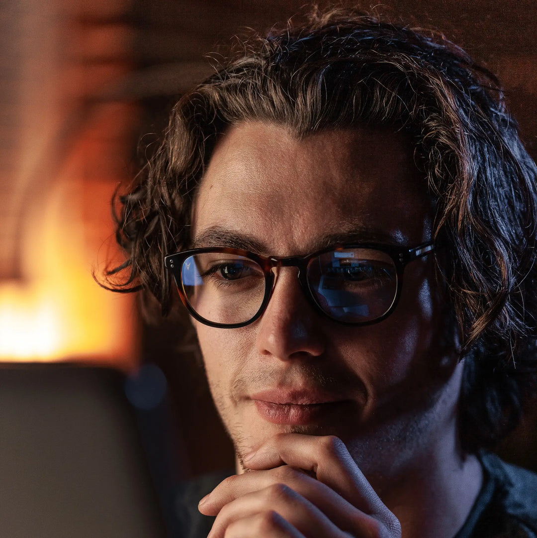 District Blue Light - Rye Torthover image