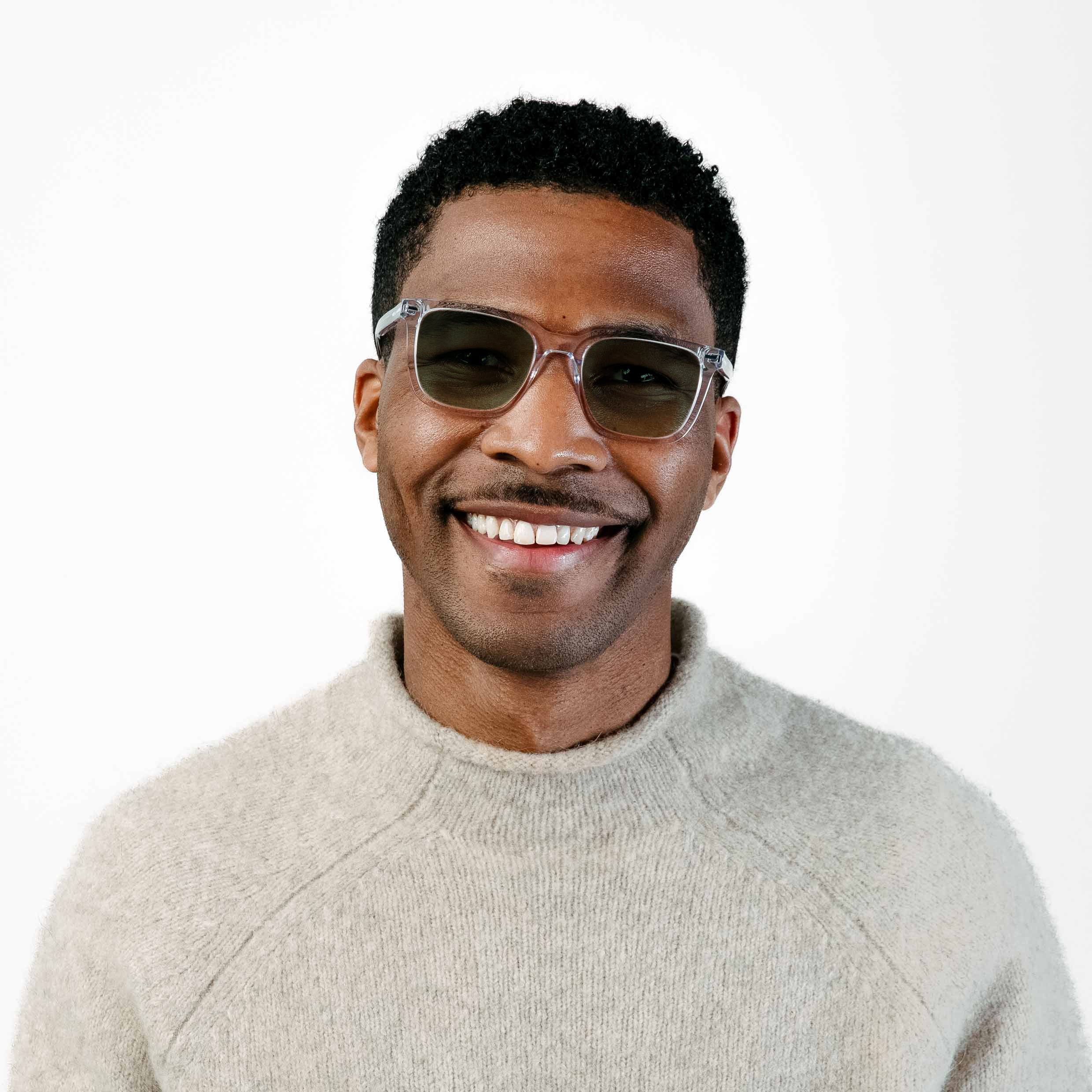 Men's Sunglasses - The Cooper - Crystal | Vincero Collective