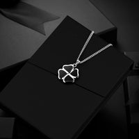 Clover Pendant - Silver Onyx