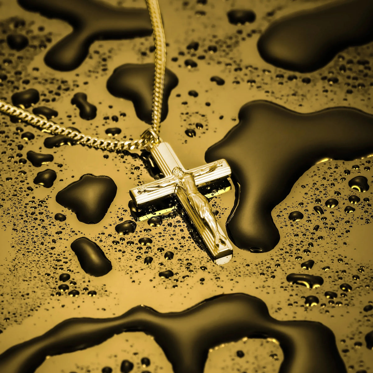 Crucifix pendant for men