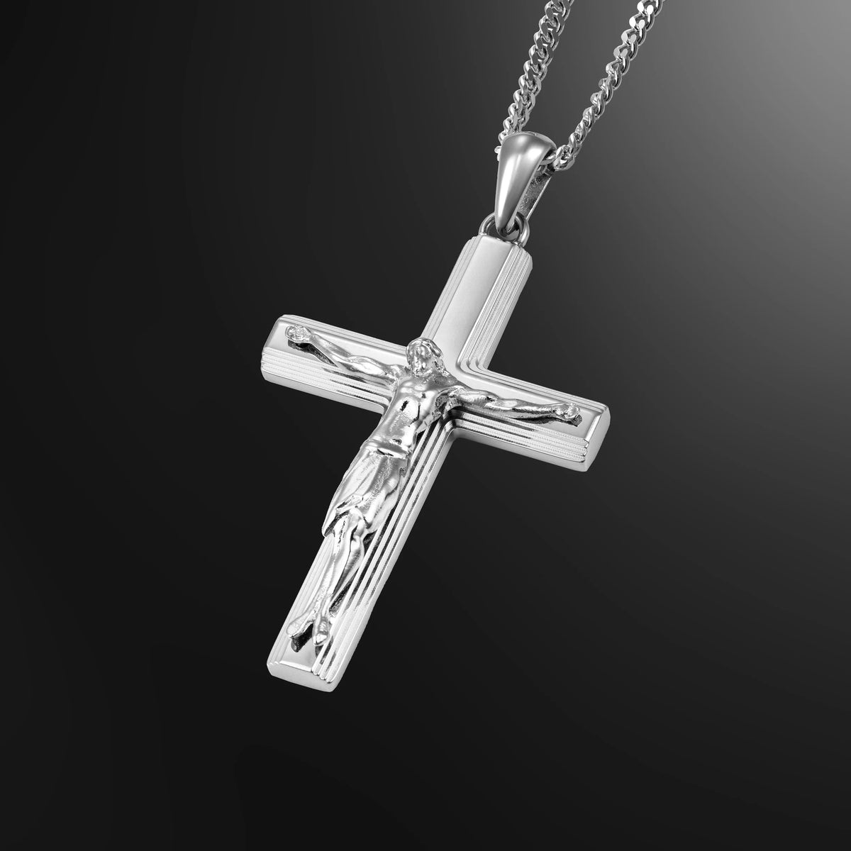 Silver chain necklace with a cross pendant 