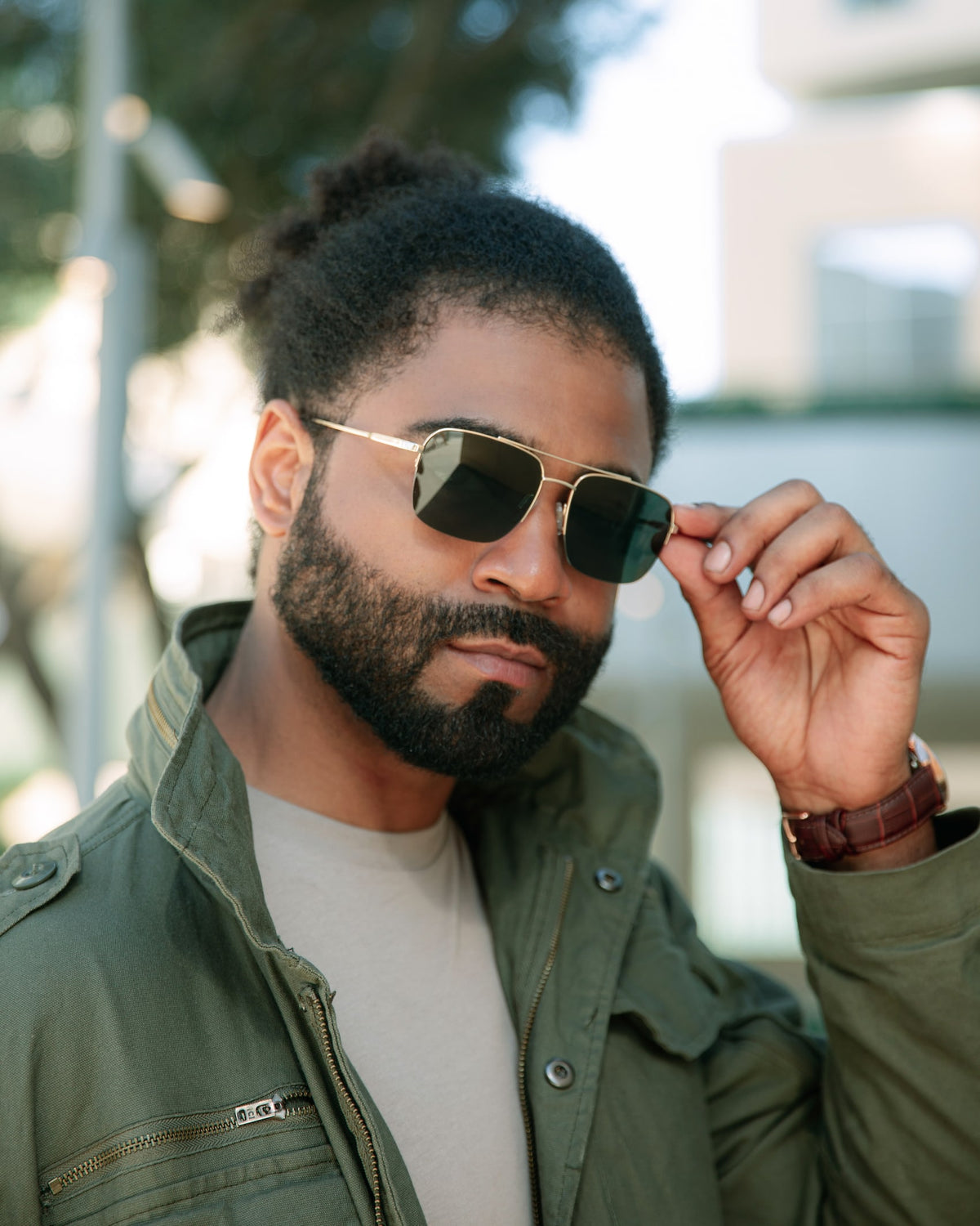 Mens Gold Navigator Sunglasses