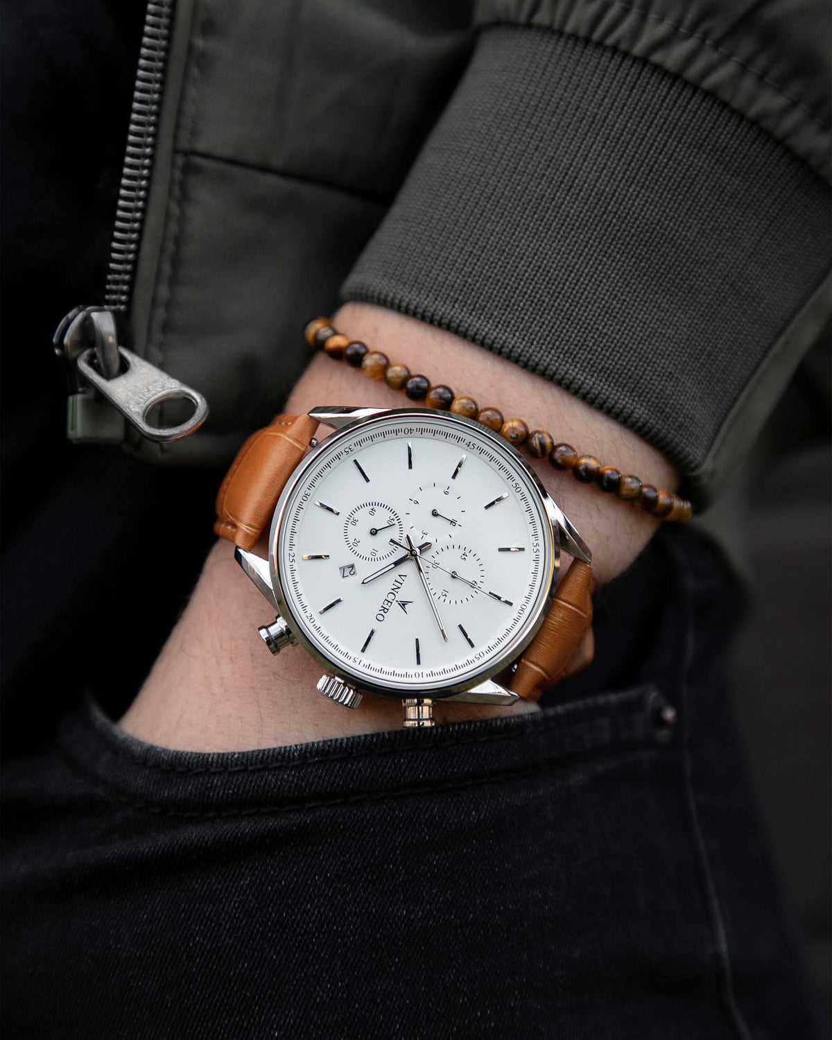Men's Luxury Brown Beaded Bracelet with a Silver Lobster Claw