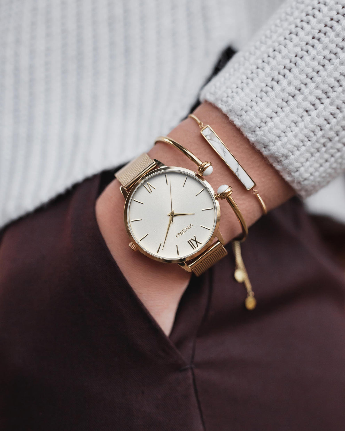 Eros Gold 316L Stainless Steel Mesh Strap Satin Watch Face Gold Case Clasp Gold Accents